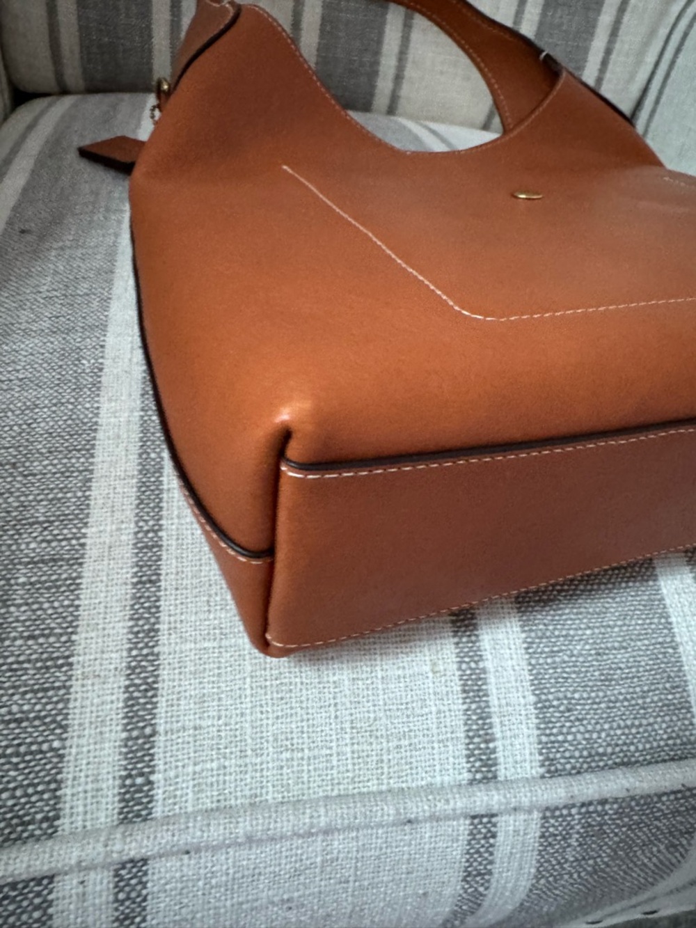 Authentic Coach Brooklyn 28 bag in Toffee color - Picture 9 of 10